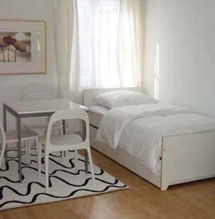 Haus 10 Zimmer Guest house *