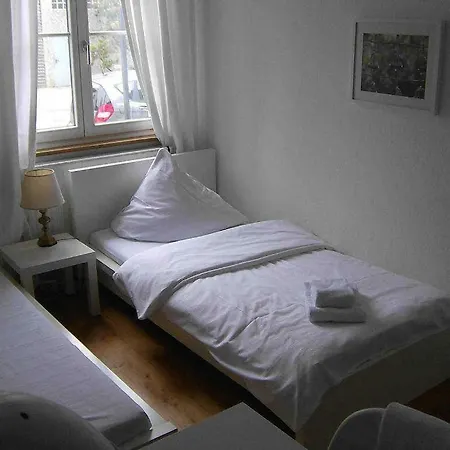 Guest house Haus 10 Zimmer *
